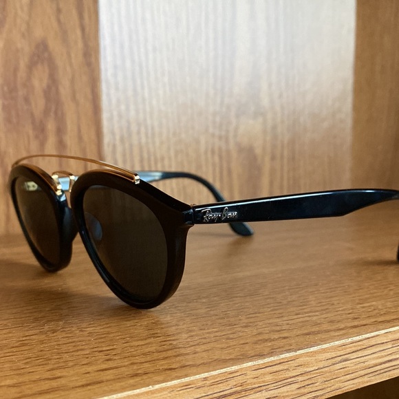 Ray Ban Sunglasses - Picture 3 of 6